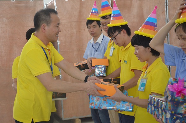 赫茲曼生日會，匯聚最濃情意，送給你